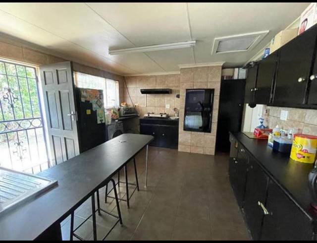 3 BEDROOM HOUSE FOR SALE IN ALBERTSDAL